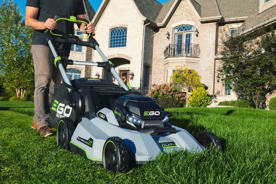 electric cordless push mower